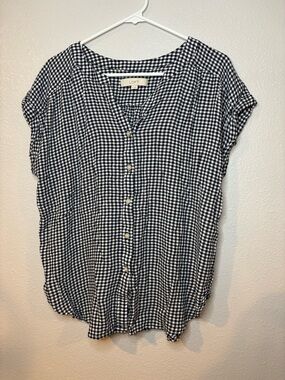 LOFT Black & White Gingham Button-Front Blouse
